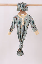 Green character bamboo 2pc gown