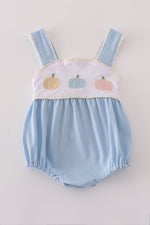 Blue embroidery bubble