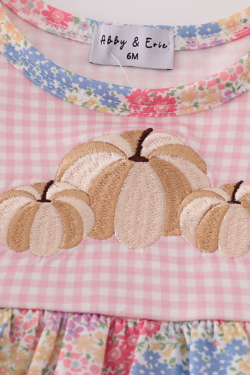 Pink floral pumpkin embroidery ruffle bubble
