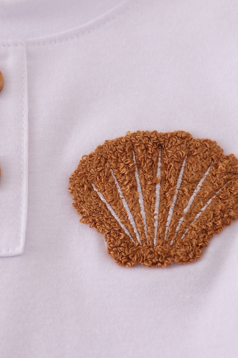 Green plaid sea shell french knot shorts est