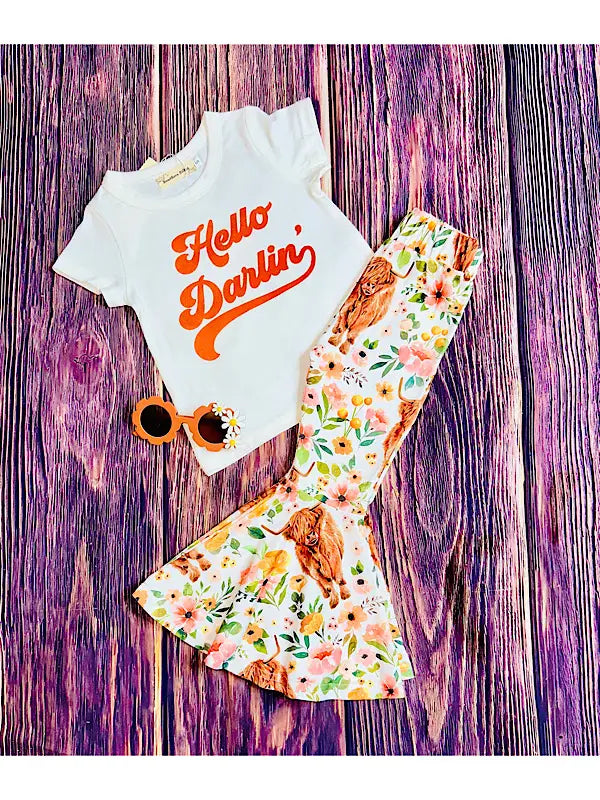 Hello Darlin" Bulls & Floral Print 2pc Set