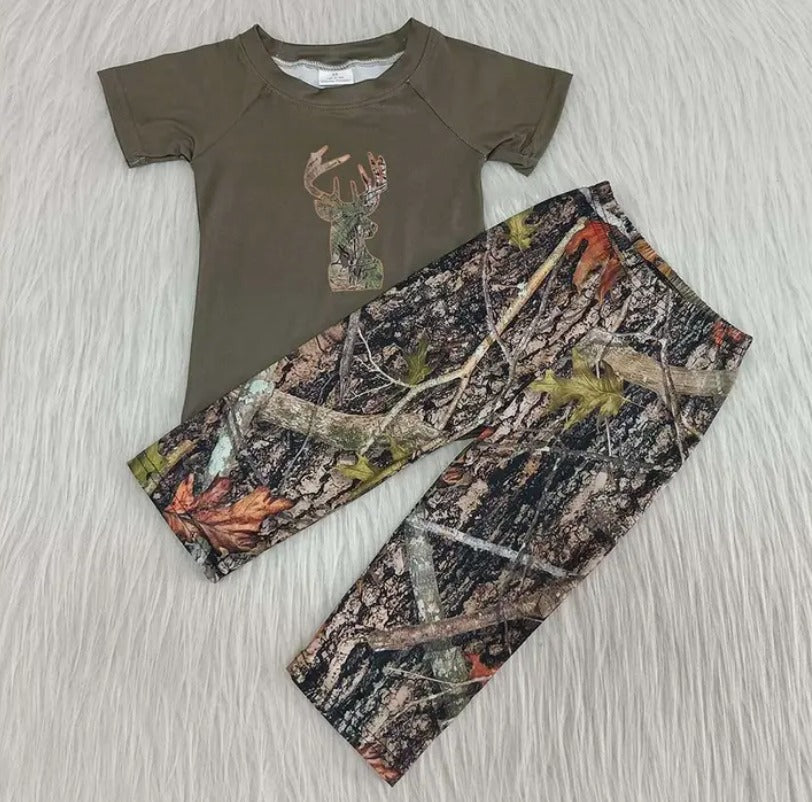 Boys Camo Pants set